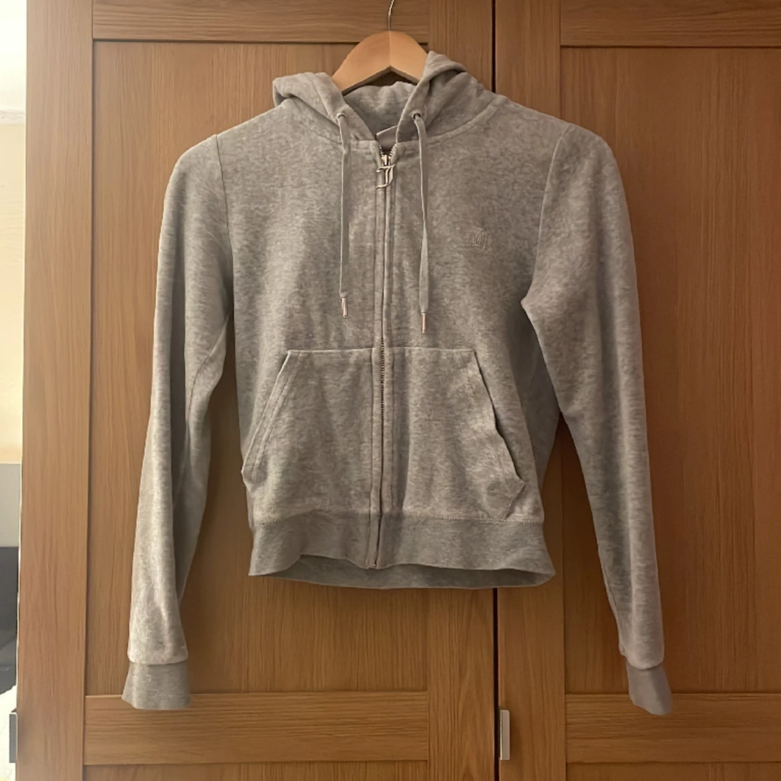 Grå juicy zip up hoodie