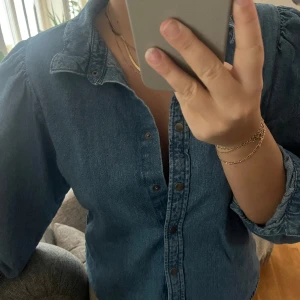 Jeansskjorta  - Snygg jeansskjorta 