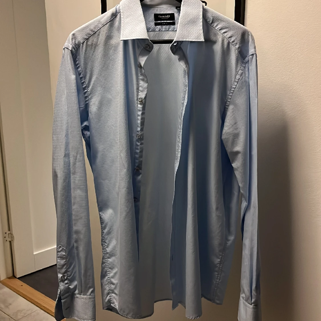 Skjorta Sand - storlek 43