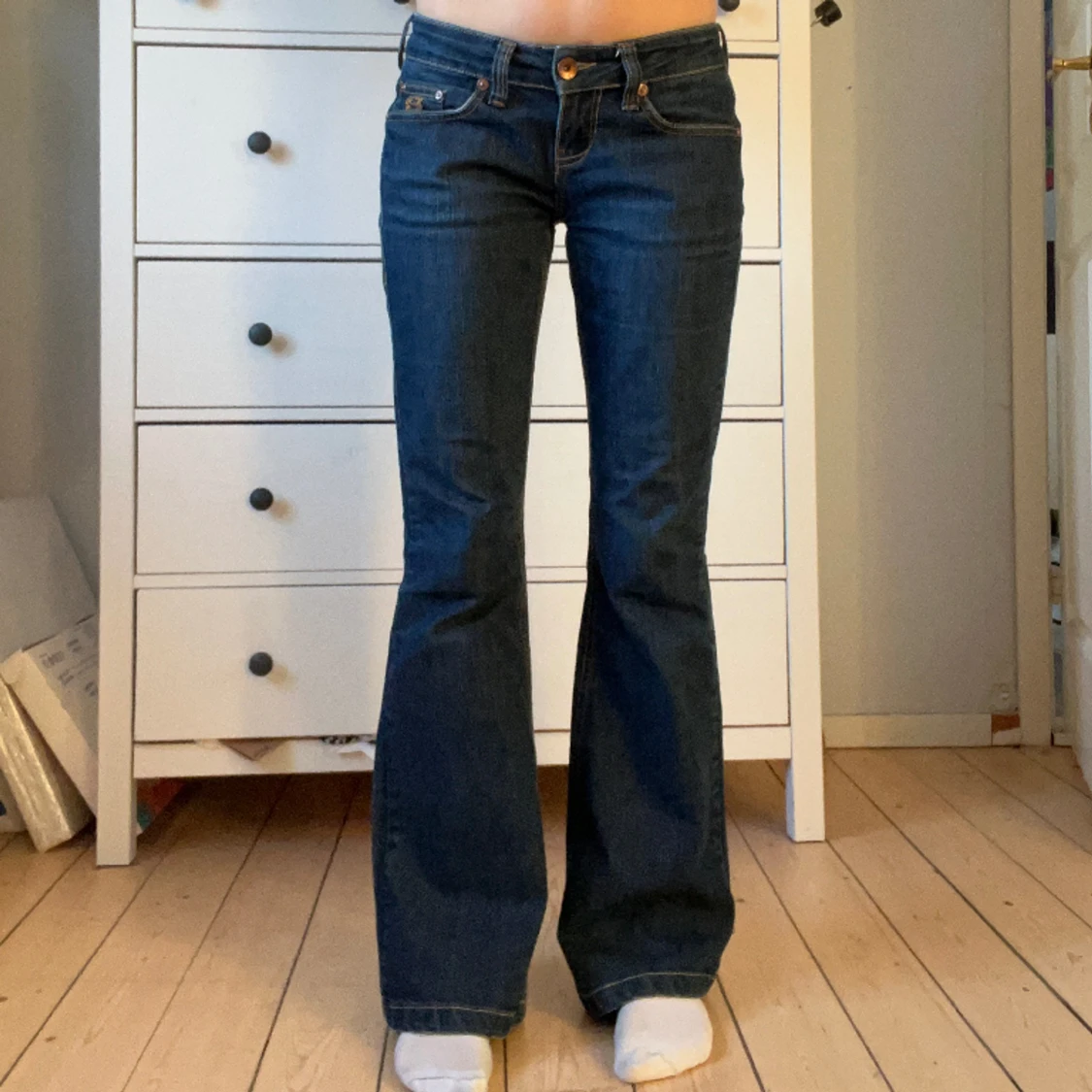 Lågmidjade bootcut jeans