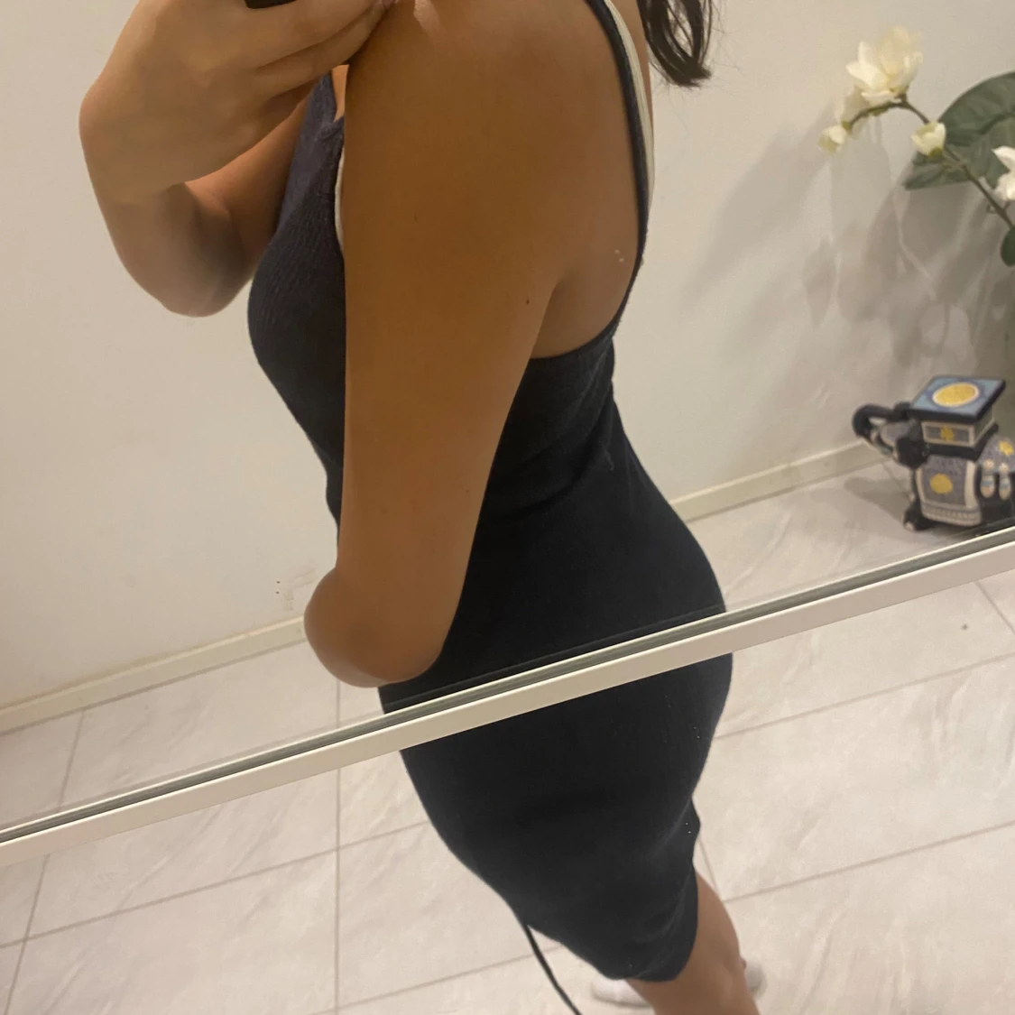 Mörk blå klänning  - 90