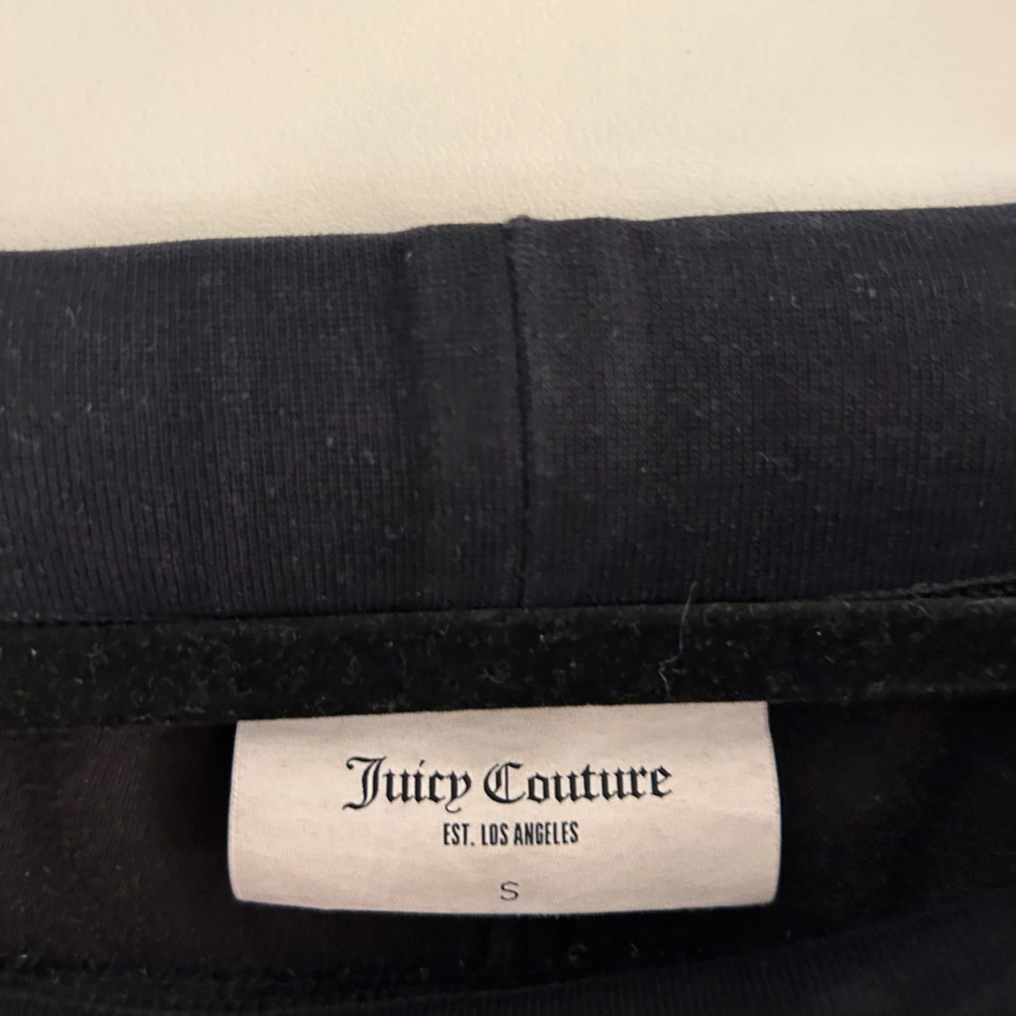 Svarta mjukisbyxor från Juicy Couture - 92