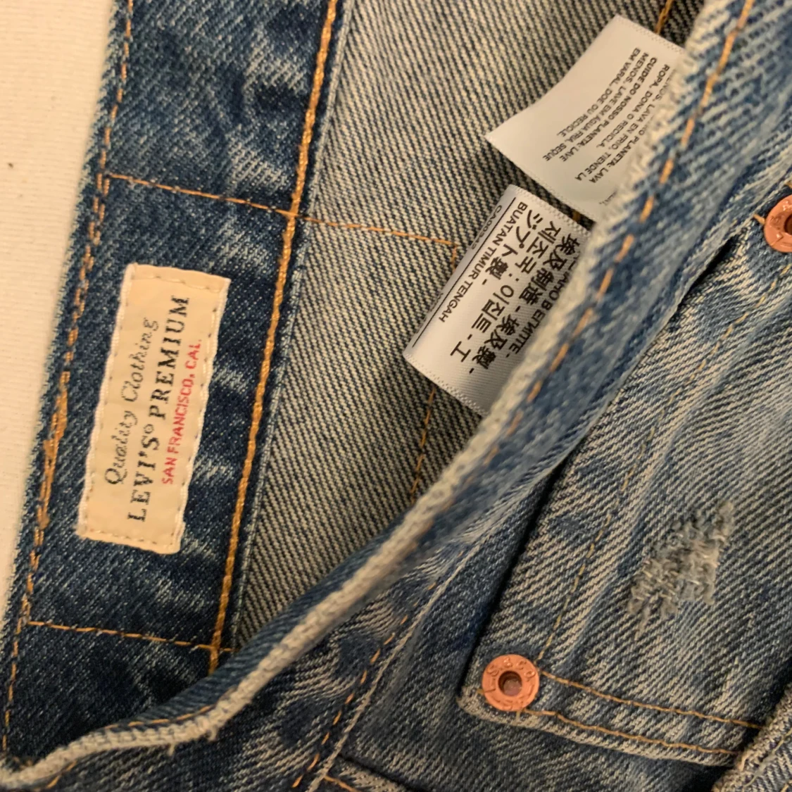 Levi’s straight jeans  - 92