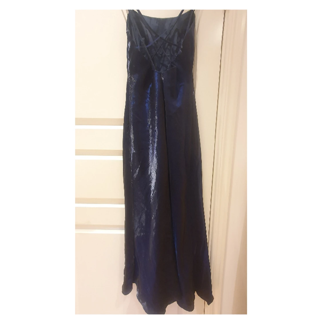 Mörkblå balklänning - 91