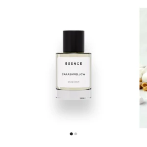 Essnce parfym - Säljer min parfym carashmellow från essnce som är slutsåld på hemsidan då den inte riktigt passade på mig💕  Den är endast testad