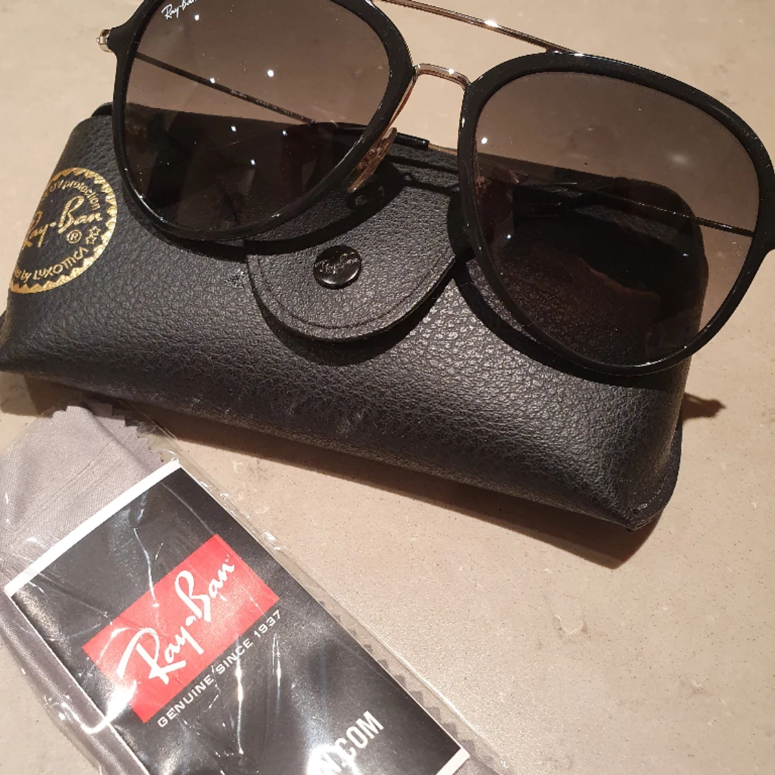 Ray-ban solglasögon unisex  - 90