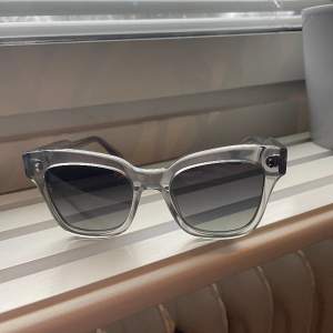 Superfina chimi solglasögon i modell 07 Grey som tyvärr inte kommer till användning. Ord pris 1250kr💕