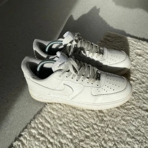 Air force 1 - Hej säljer dessa skor som är i 8/10 i skick för 500kr.