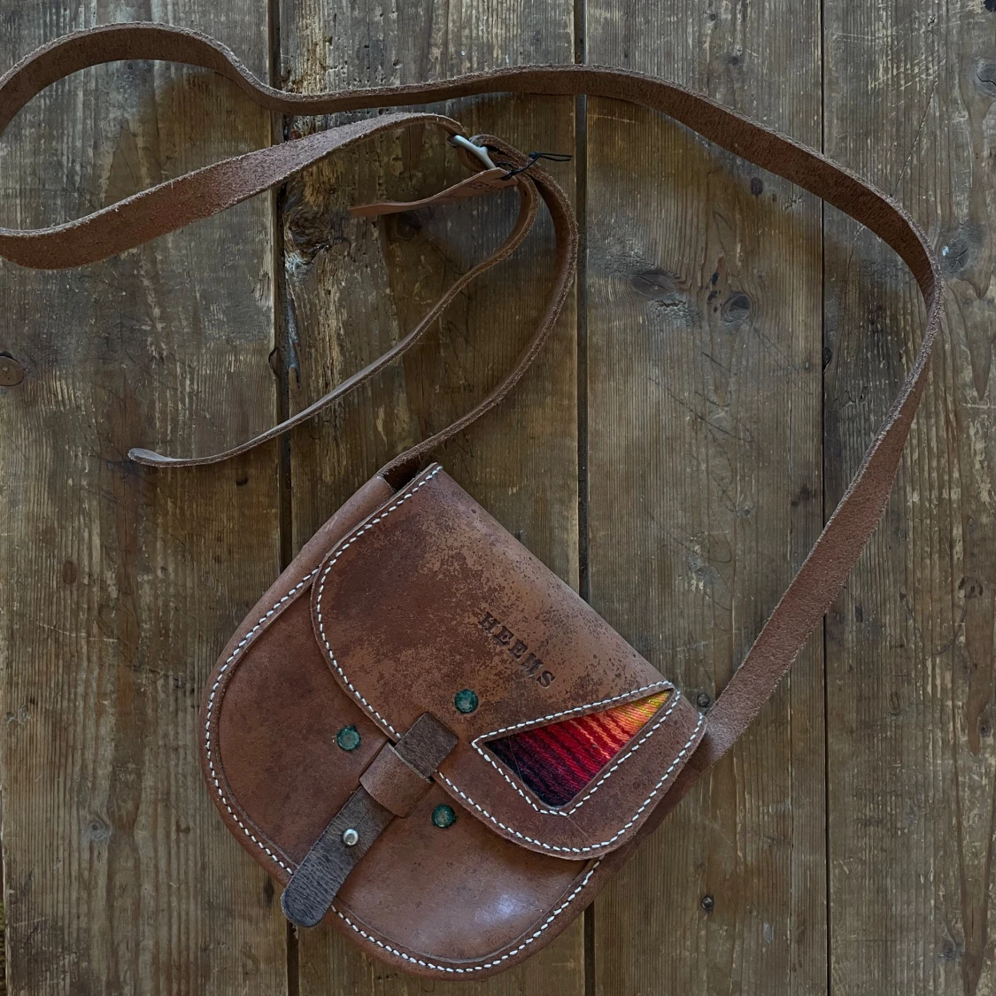 Handgjord handväska i brunt läder - 90