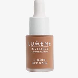 Liquid bronzer från Lumene använd fåtal ggr ❤️i färgen deep glow 