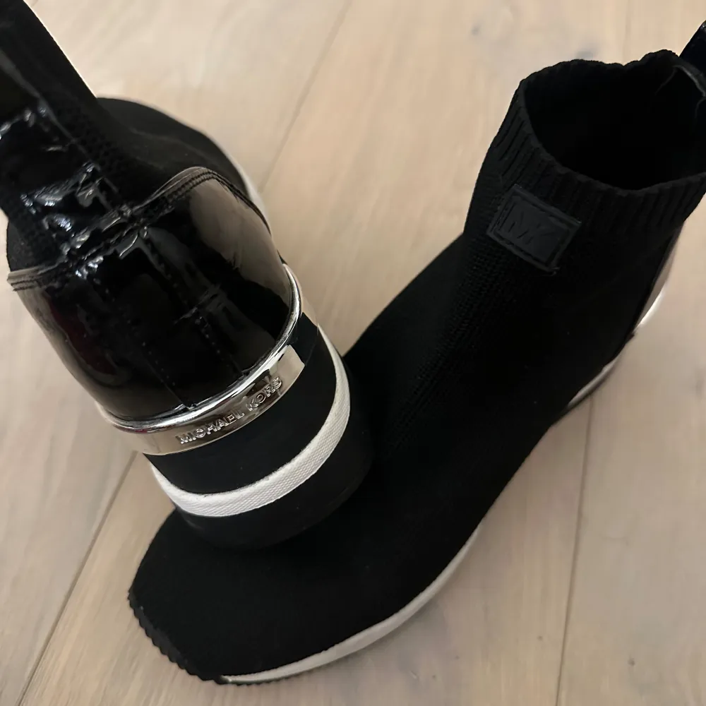 Michael kors skor med klack som nya Priset kan diskuteras vid snabb affär . Kengät.