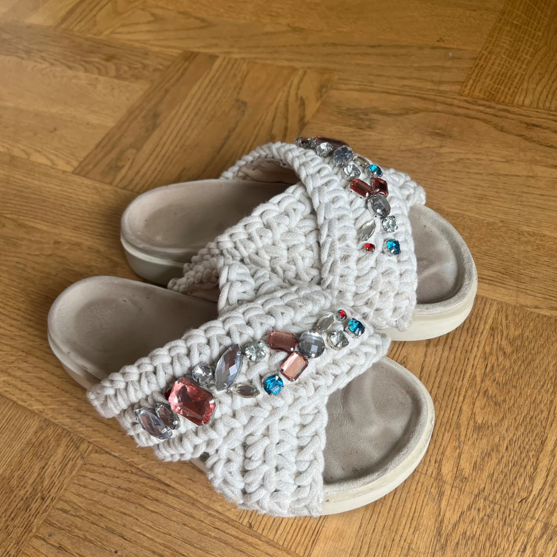 Inuikii tofflor  - 91