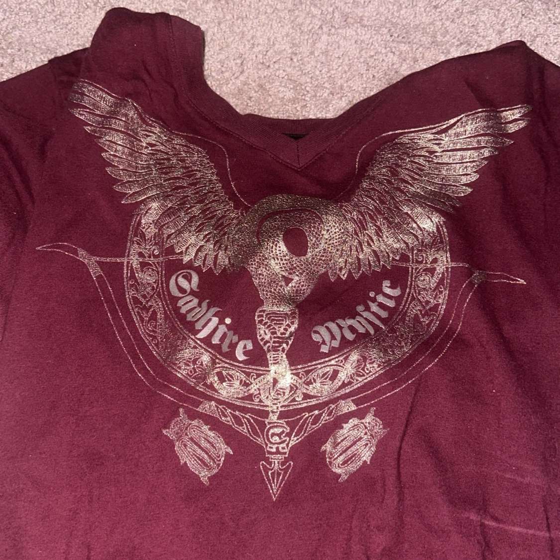 En röd identity t shirt - 90