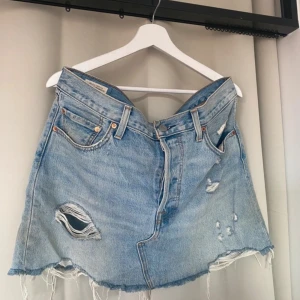 Levi’s jeanskjol - Jeanskjol från Levis 