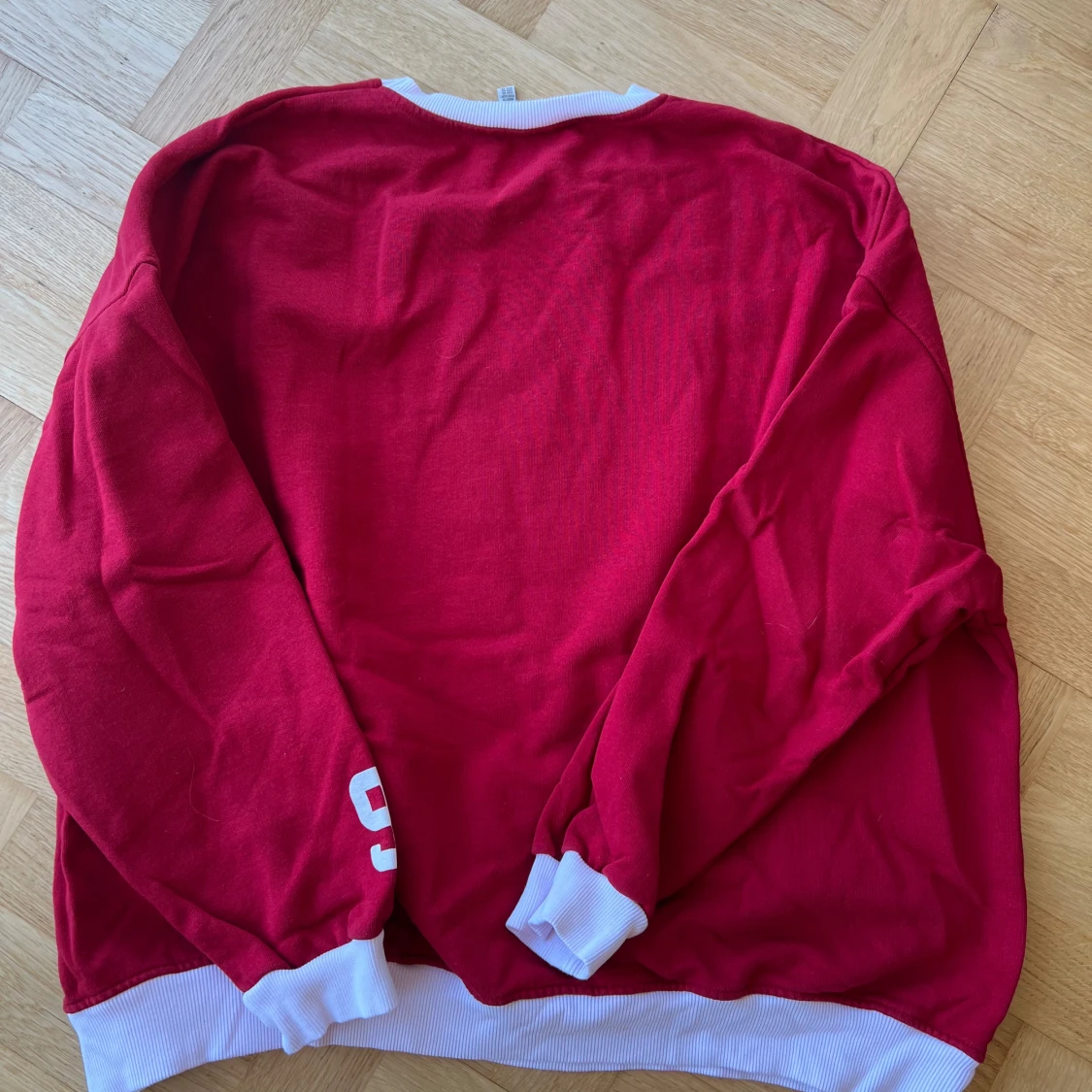 Sweatshirt från pull&bear - 90