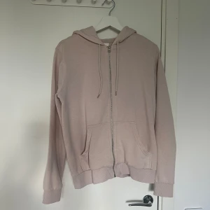 tröja - rosa tröja, knappt använd så i väldigt fint skick, storlek S