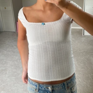 Söt Zara topp - Köpte i början av sommaren i butik, använd en gång.  Helt som ny och så söt 🎀🎀