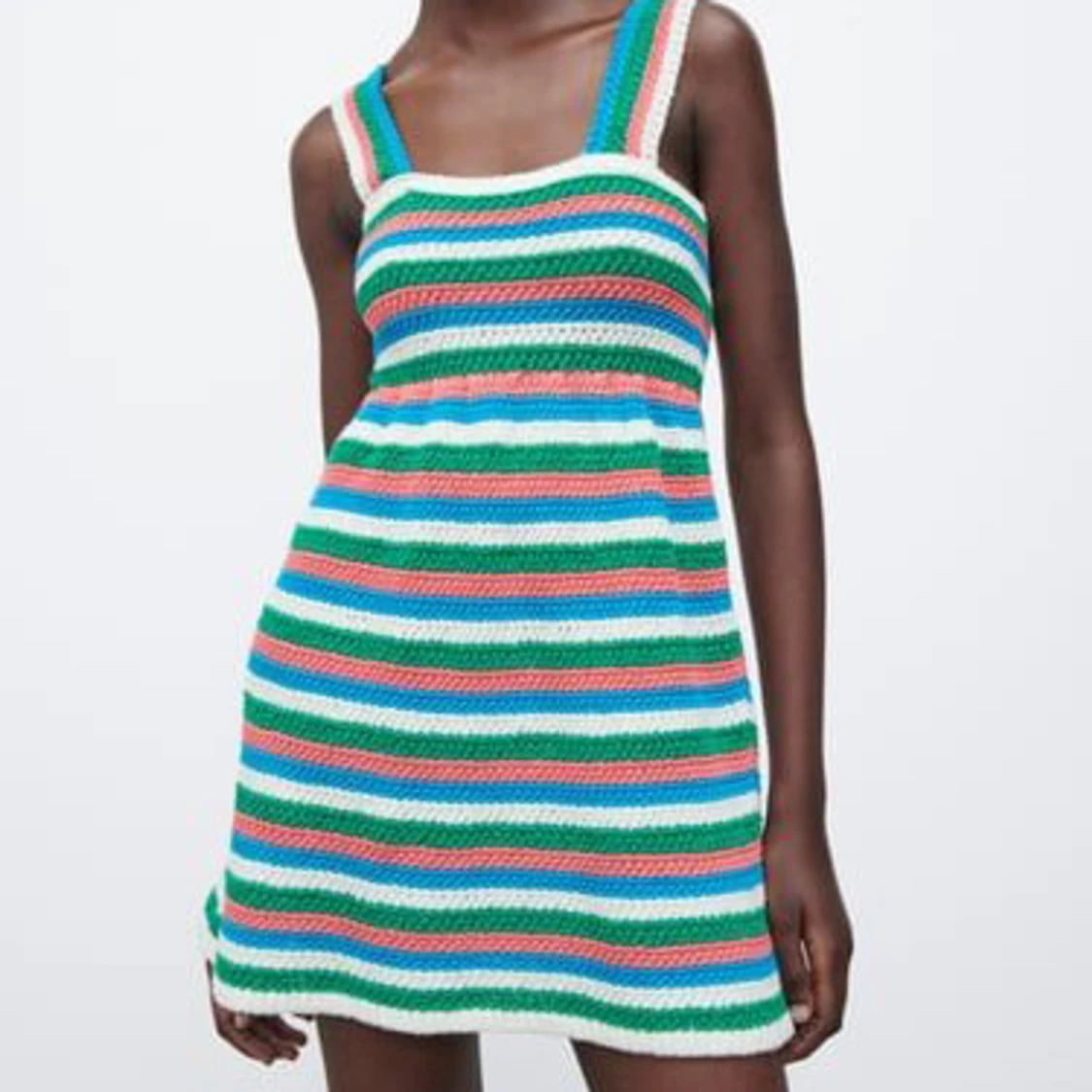 ZARA stickad randig klänning  - 93