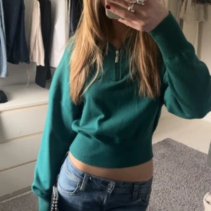 Grön tröja  - Super snygg och cool färg! 🔥🤩