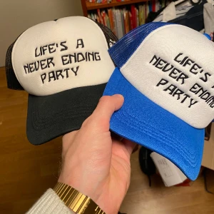 Trucker hat  - Storlek os. Custom 