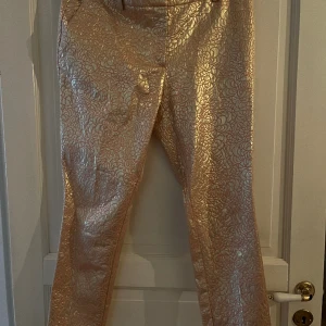 Byxor - Bra skick, storlek 40