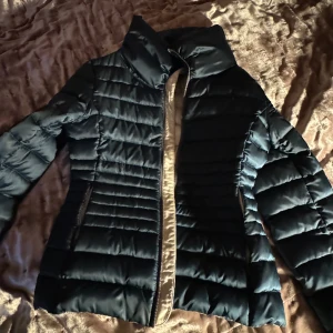 Colmar jacka - Colmar jacka helt ny aldrig använd orginalpris 200