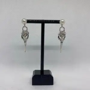 Superfina handgjorda örhängen!💗1 st (60kr) 2 st (120kr)💕