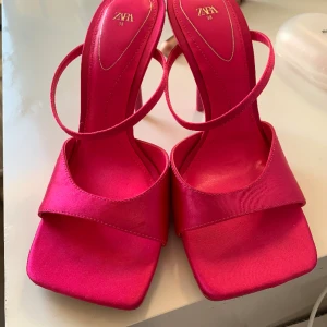 skor - helt nya inga skador 