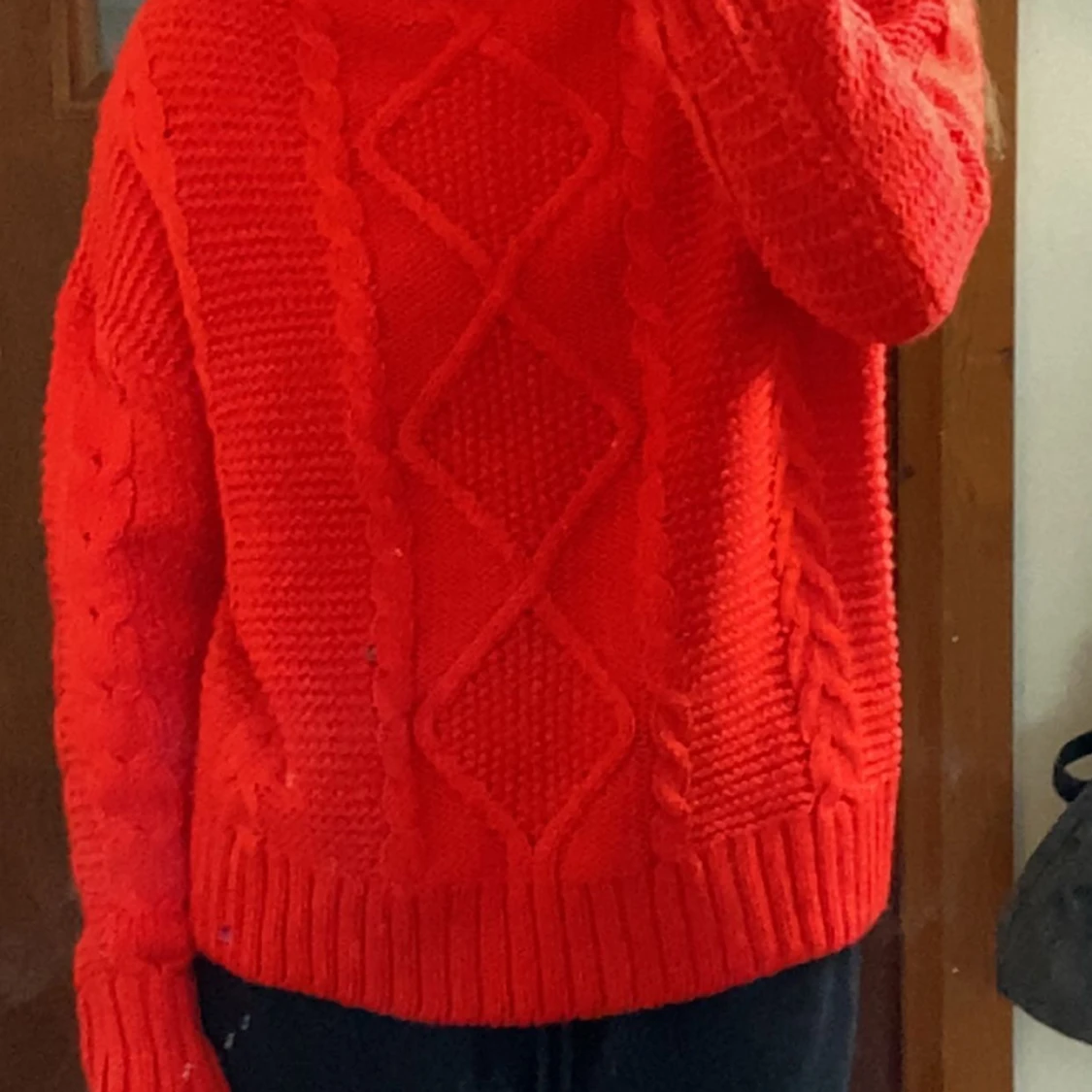 Röd stickad tröja  - 90