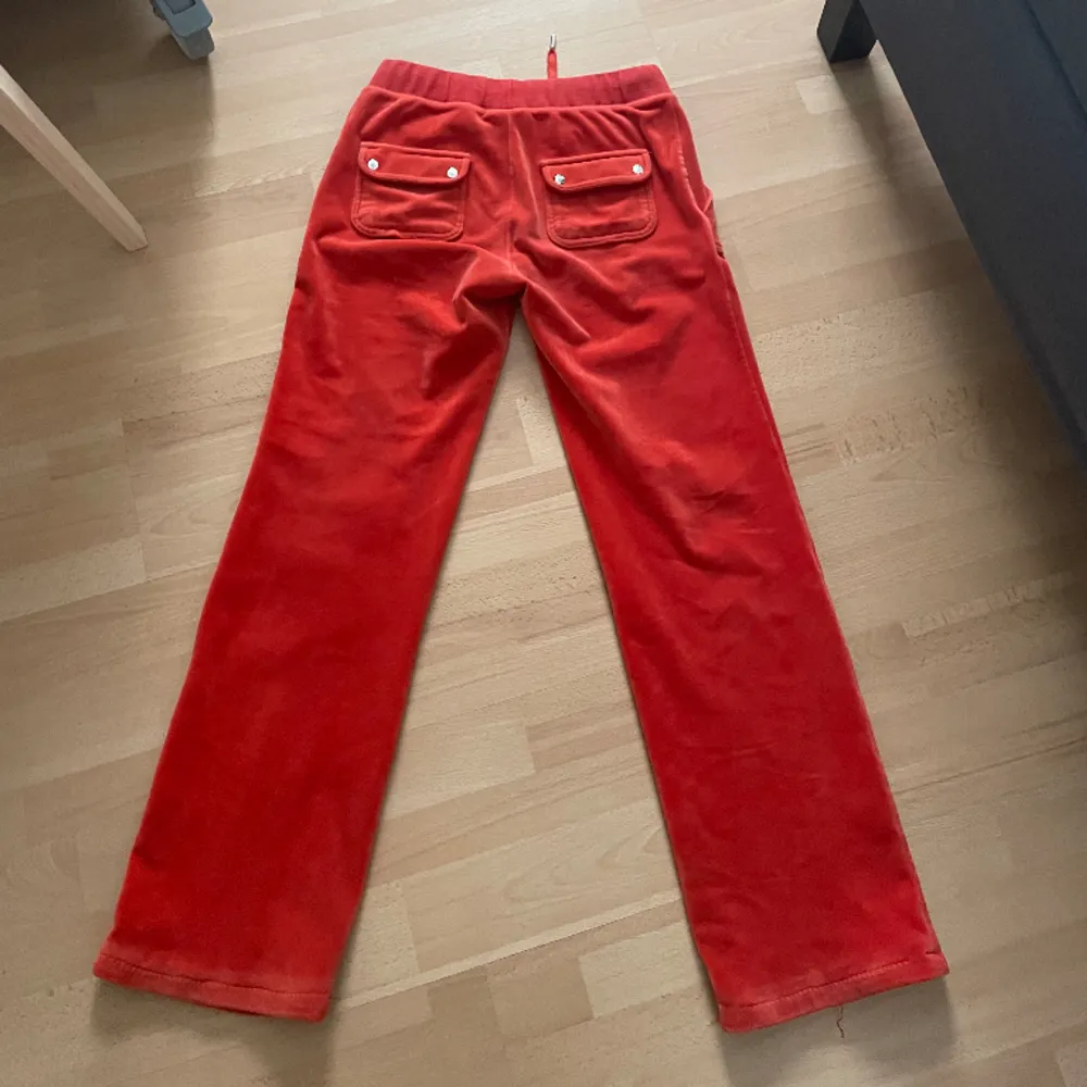 Har inte kommit till nån användning längre. Jeans & Byxor.