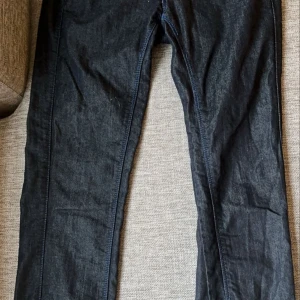 Los waist jeans - Säljer en jätte fin mörkblå Low waist jeans❣️ 