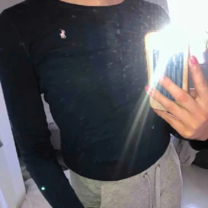 Tröja  - Ralph lauren tröja. 