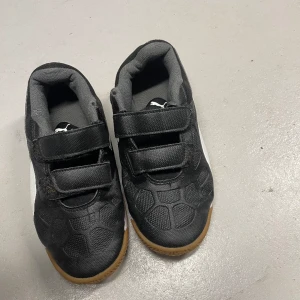 Svart puma skor  - Svarta Puma skor, är inte använda så mycket 