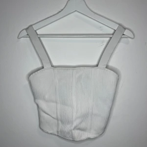 korsett style linne - använd några gånger