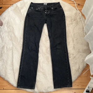 Lågmidjade jeans - Säljer mina lågmidjade jeans. Passar mig perfekt som är 170-172💞💞💞