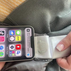 Moncler grå - Nyskick