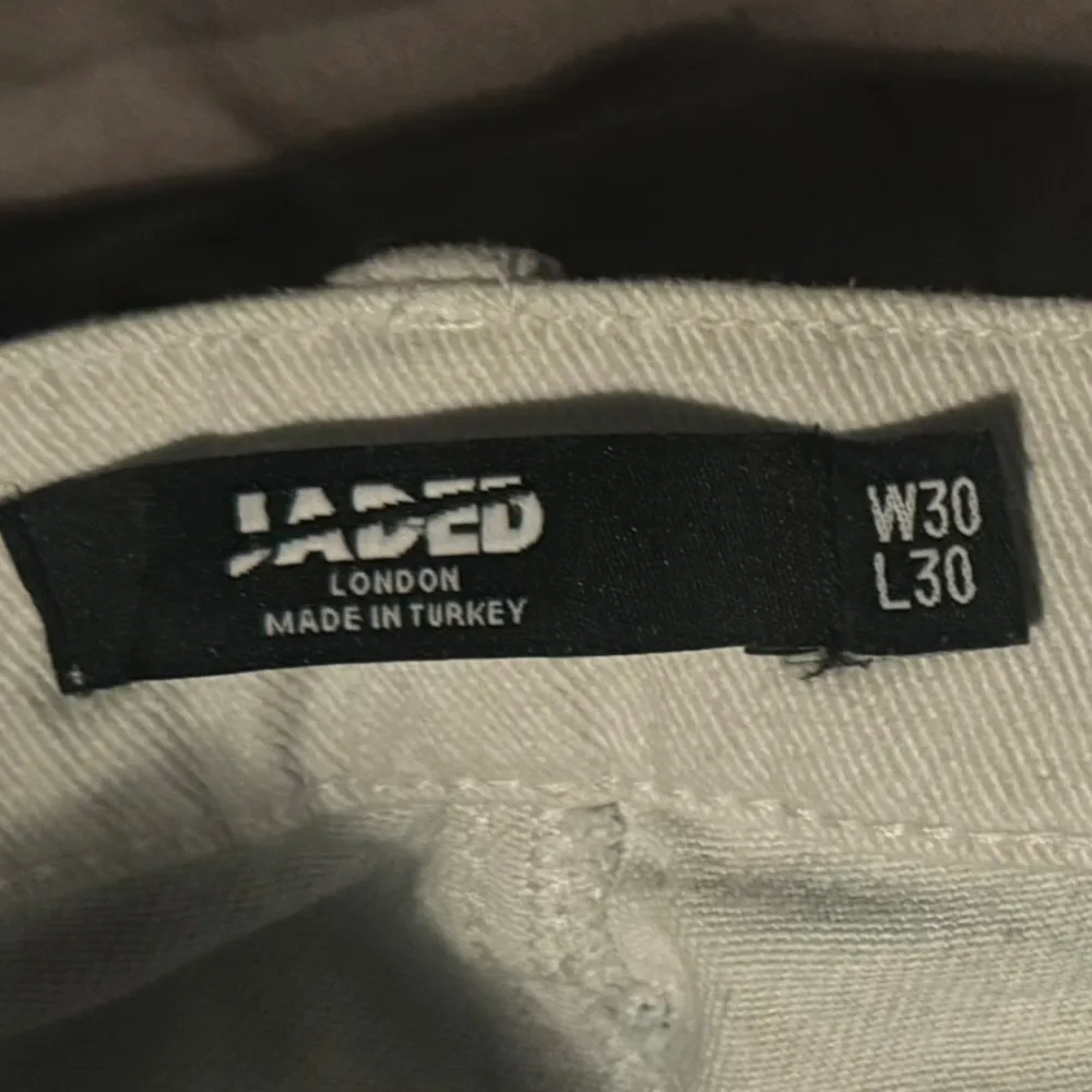 Knappt använda jaded london jeans ”Skate fit” Mjuka o sköna Kostade ca 700kr nya W30 L30. Jeans & Byxor.