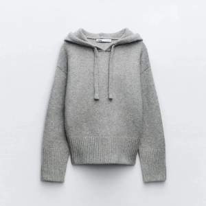 supersnygg,stickad hoodie från Zara i storlek S Ordinarie pris 500kr.