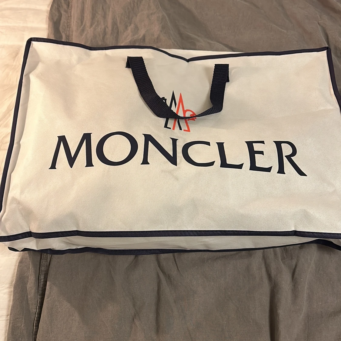 Moncler bormes down väst - 92