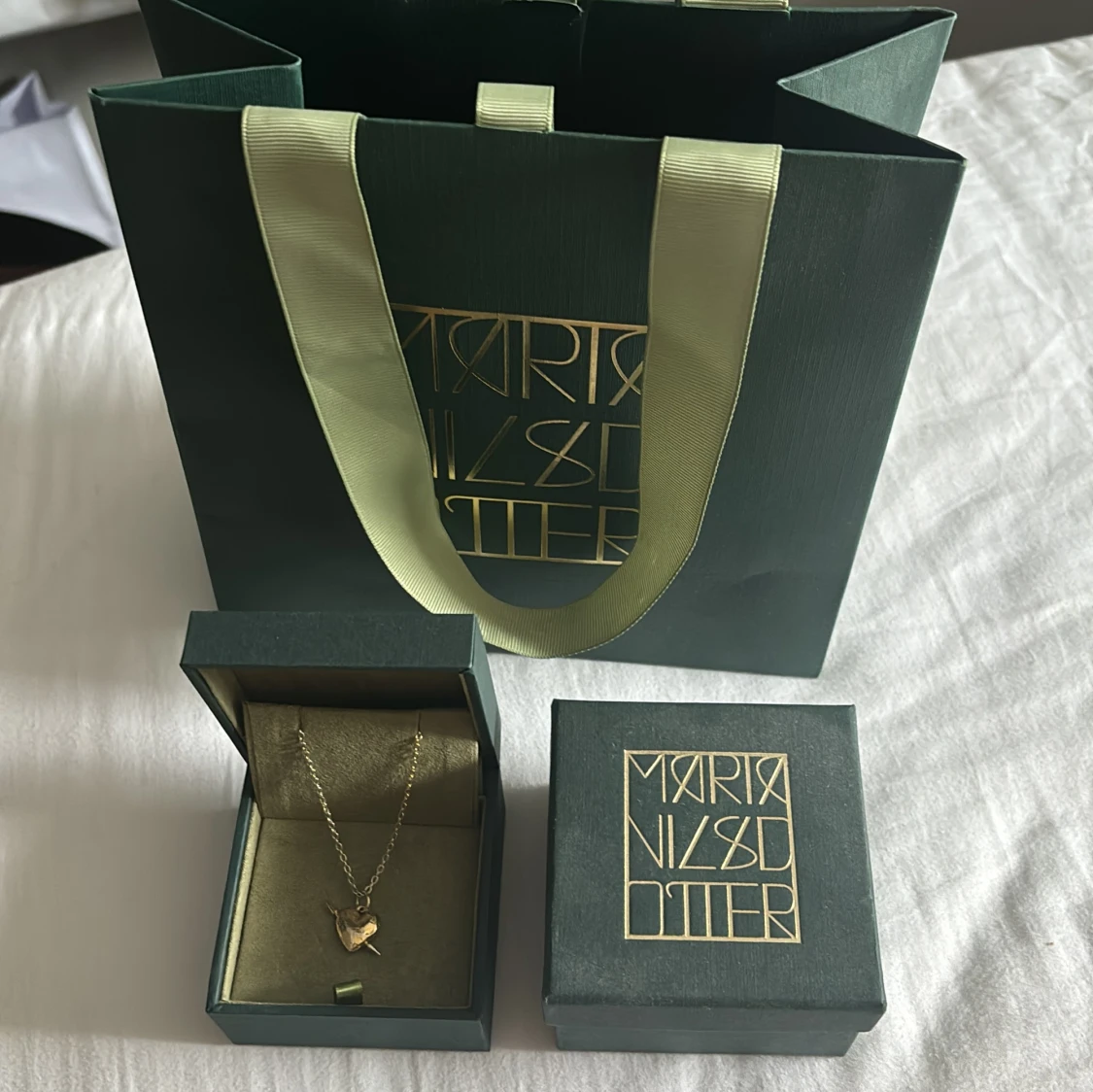 Maria Nilsdotter halsband  - 90