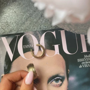 Nya örhängen från Gina Tricot 💕 - Helt nya örhängen från Gina 💕