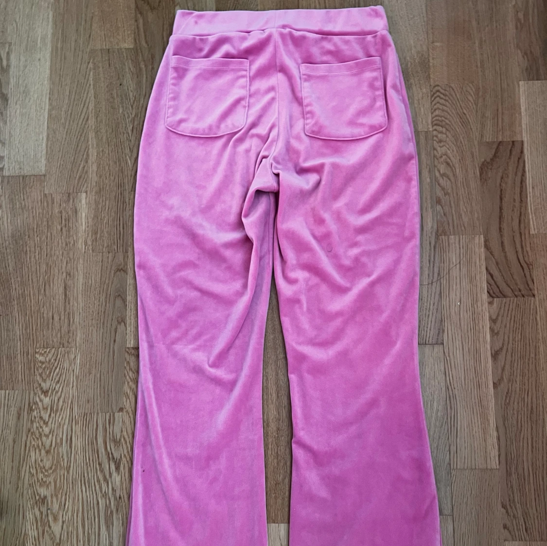 Rosa bootcut mjukisbyxor - 90