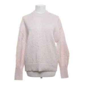 Rosa stickad tröja  - Jätte fin rosa stickad tröja, lite nopprig 