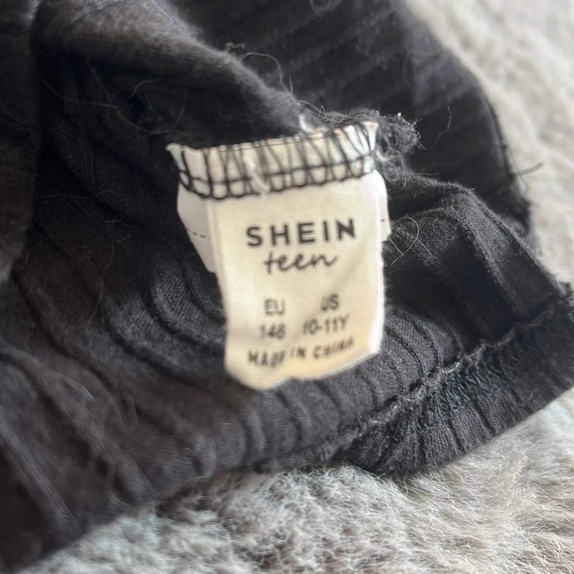 Super fint svart linne - 90