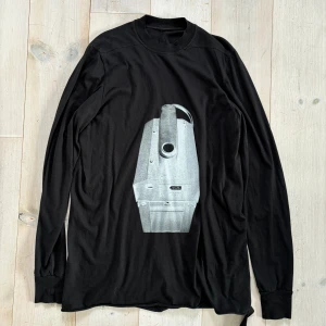 Rick Owens DRKSHDW fog ls - DRKSHDW Ls i M från fog I jättebra skick!