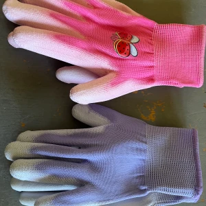Trädgårdshandskar - Nya  Barn size 5