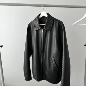 Läderjacka - Veganskt läder XL Använd få gånger