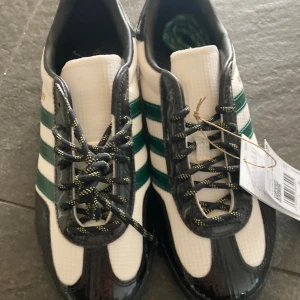 Blondey McCoy x adidas A.B. Gazelle Noble Green - Oanvända, Blondey McCoy x adidas A.B. Gazelle Noble Green Storlek 38 UK5