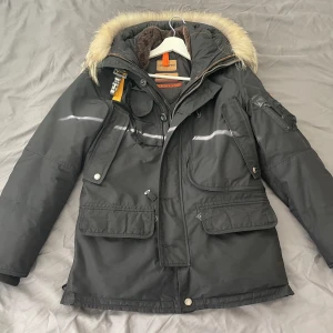 Pj jacka man  - Använd men som i nyskick ✨