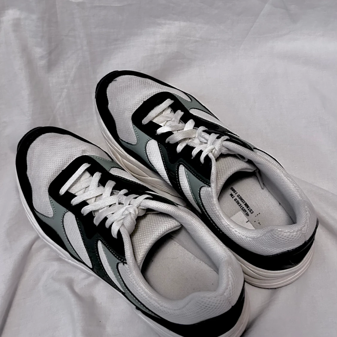 SOC skor storlek 42 - 90